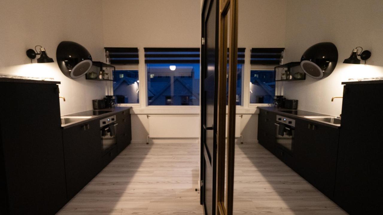 Broncks Apartment 1 - Modern 2-Bedroom In The Heart Of 托尔斯港 外观 照片